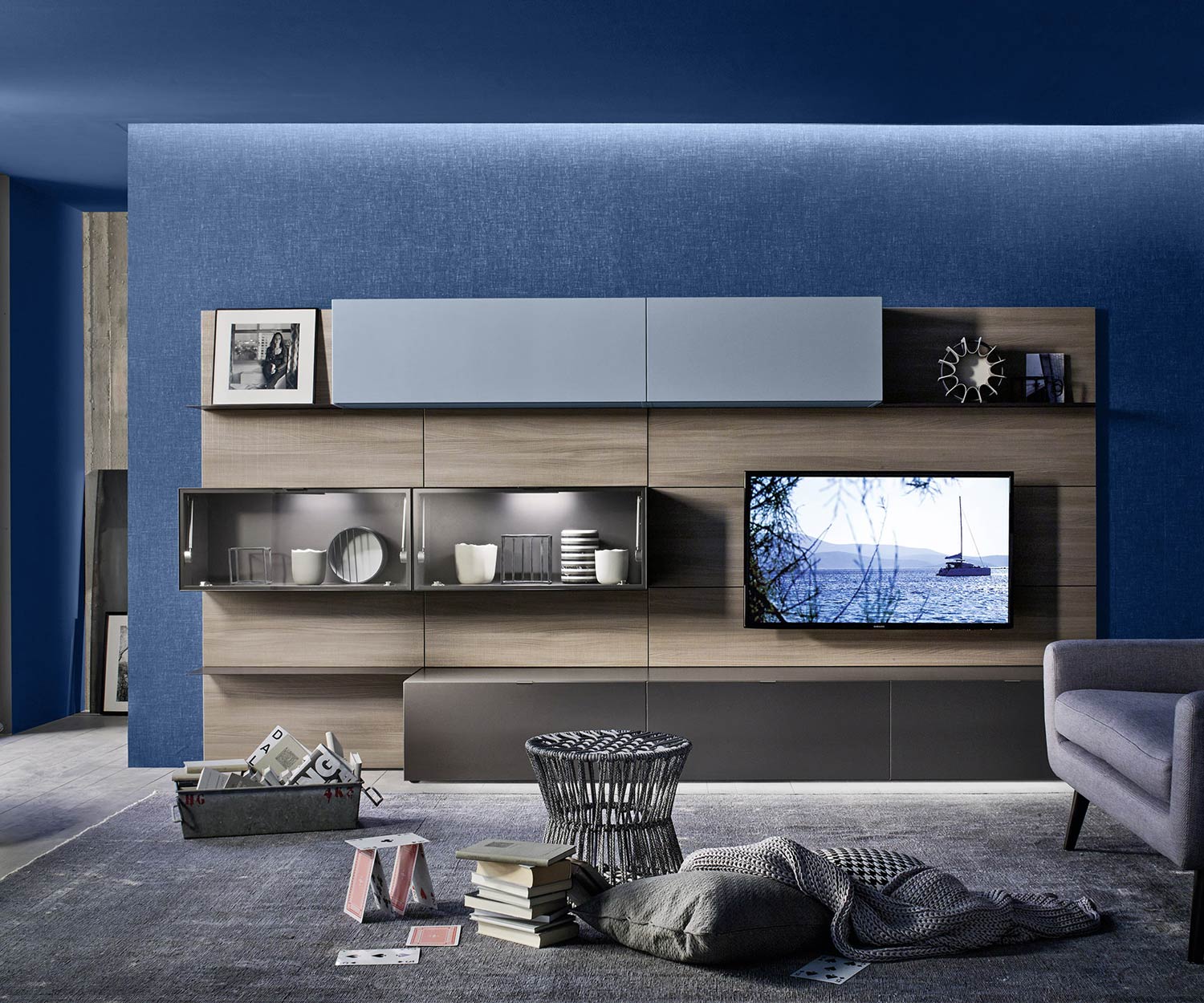 Exclusif Livitalia Meuble-paroi design C36 avec vitrine en verre et panneau mural TV