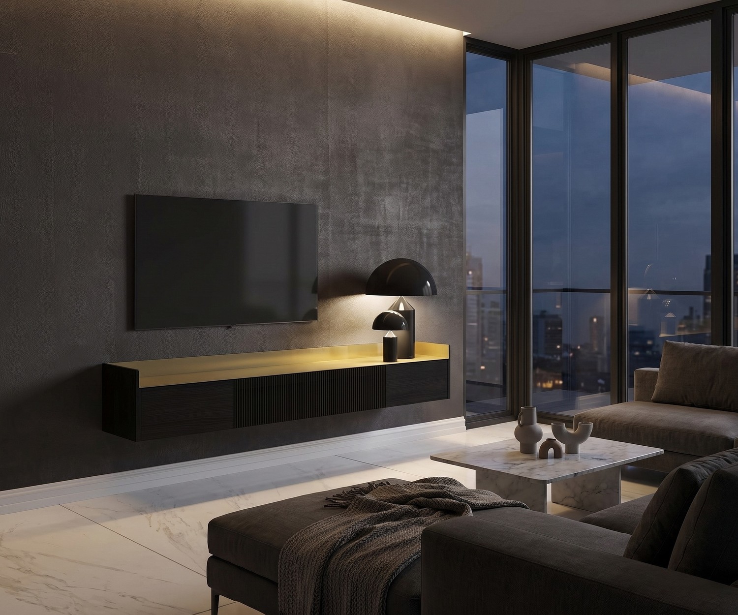 Punt Stockholm Wand TV-Sideboard Slim mit Goldplatte Punt Stockholm Slim Wand TV-Sideboard hängend in Schwarz mit goldener Abdeckplatte im modernen Wohnzimmer.