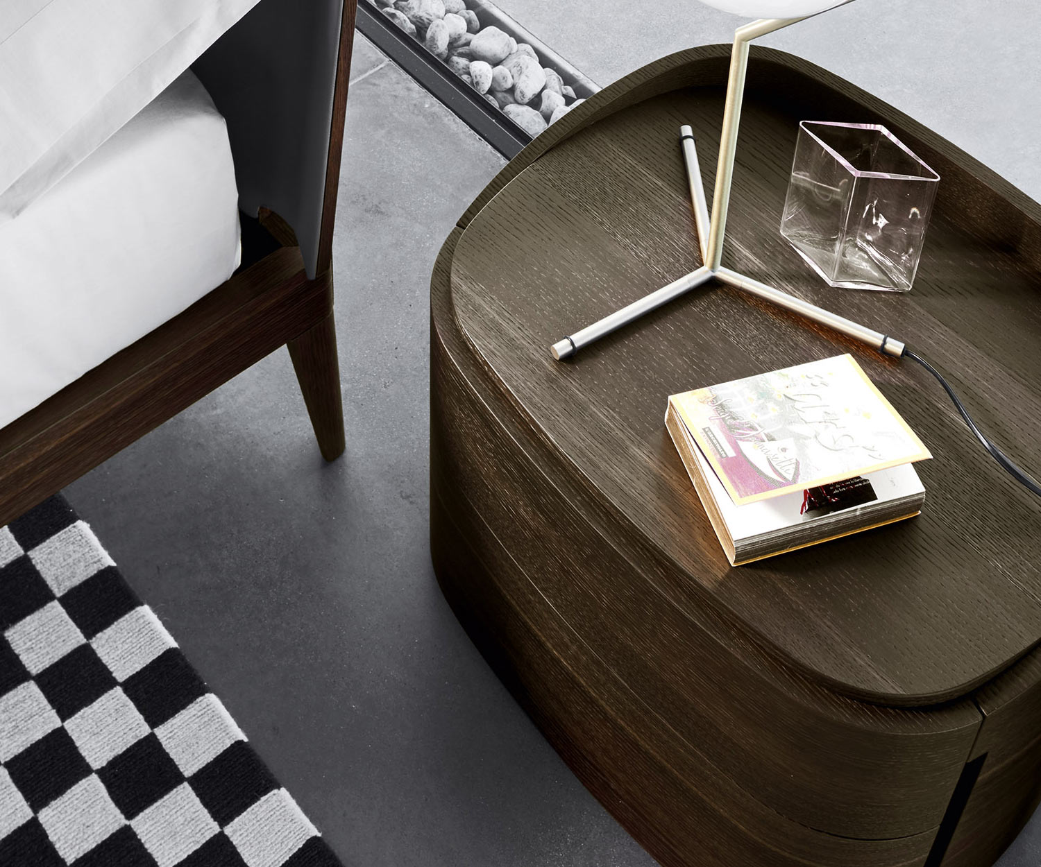 Livitalia Table de nuit design en bois de haute qualité Round avec profilé à bords arrondis