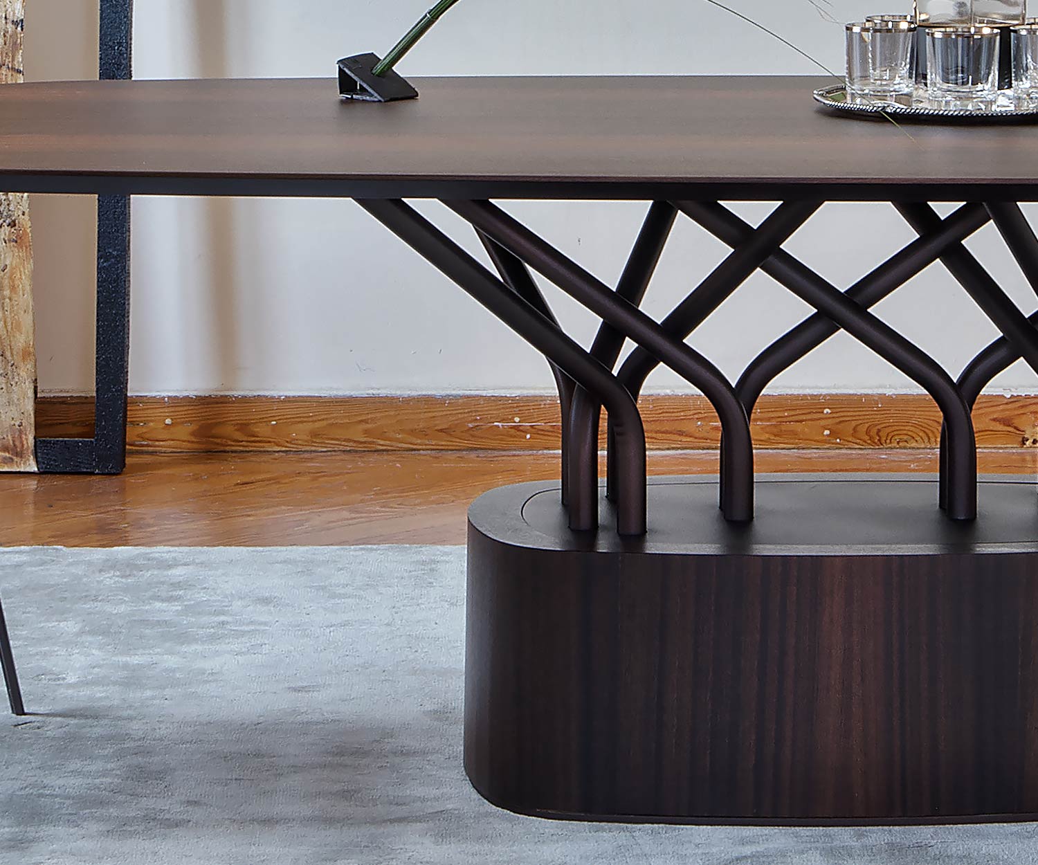 Table de salle à manger design exclusive al2 wood oo Vue salle à manger avec placage noyer affiné