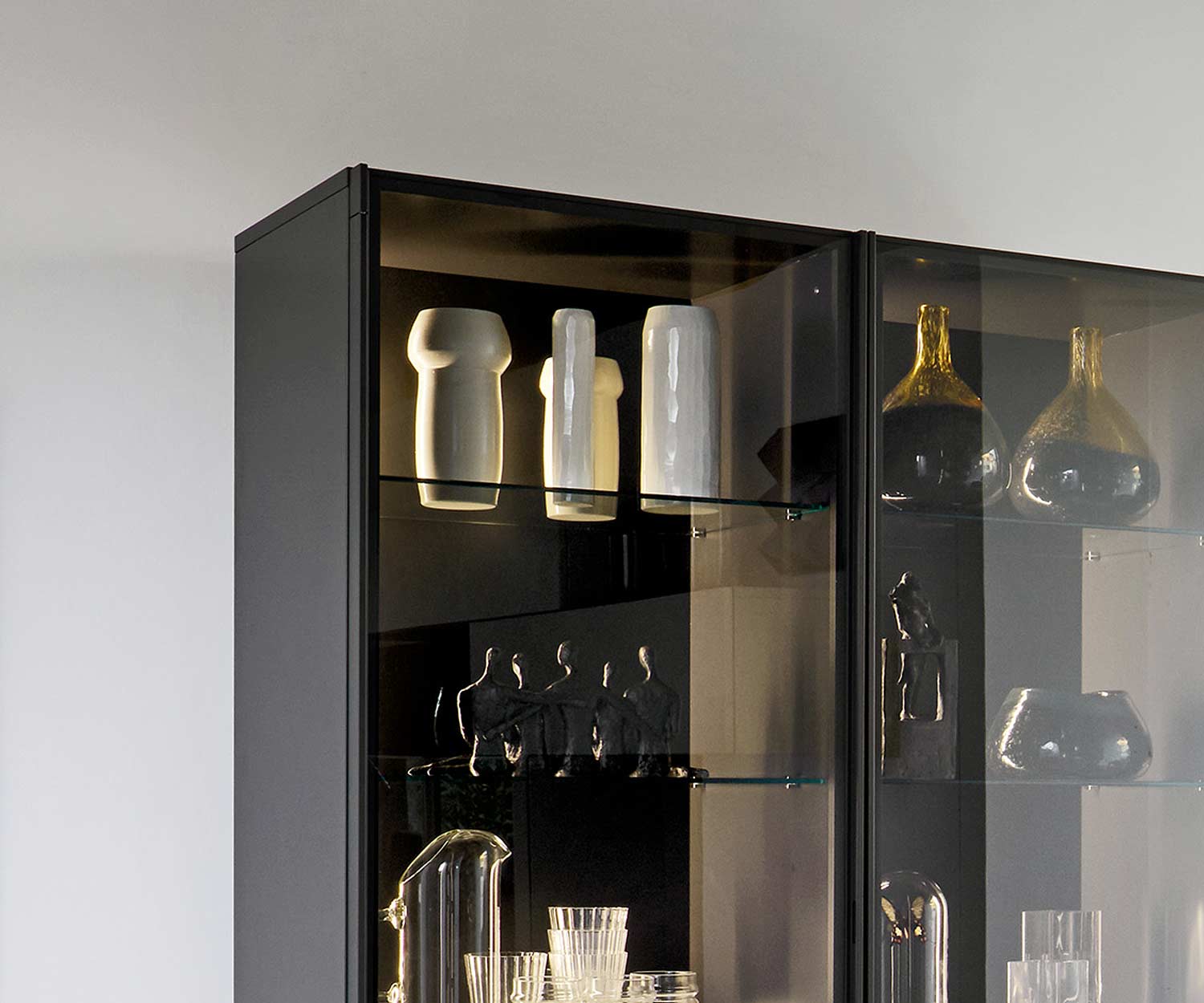 Livitalia Scrigno Design Glasvitrine braun getöntes Glas Livitalia Scrigno Design Glasvitrine braun getöntes Glas