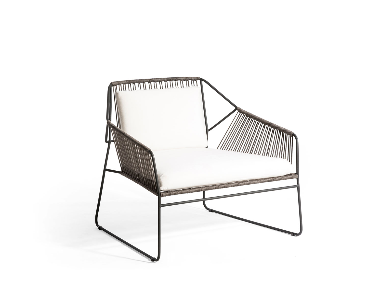 Oasiq Sandur Schnur Fauteuil design avec structure gris foncé et coussin d'assise blanc