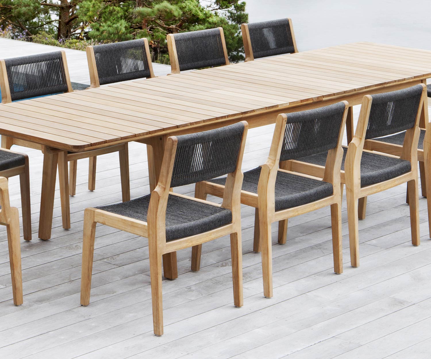 Chaise de jardin en teck de haute qualité Oasiq Skagen Design avec revêtement résistant aux intempéries