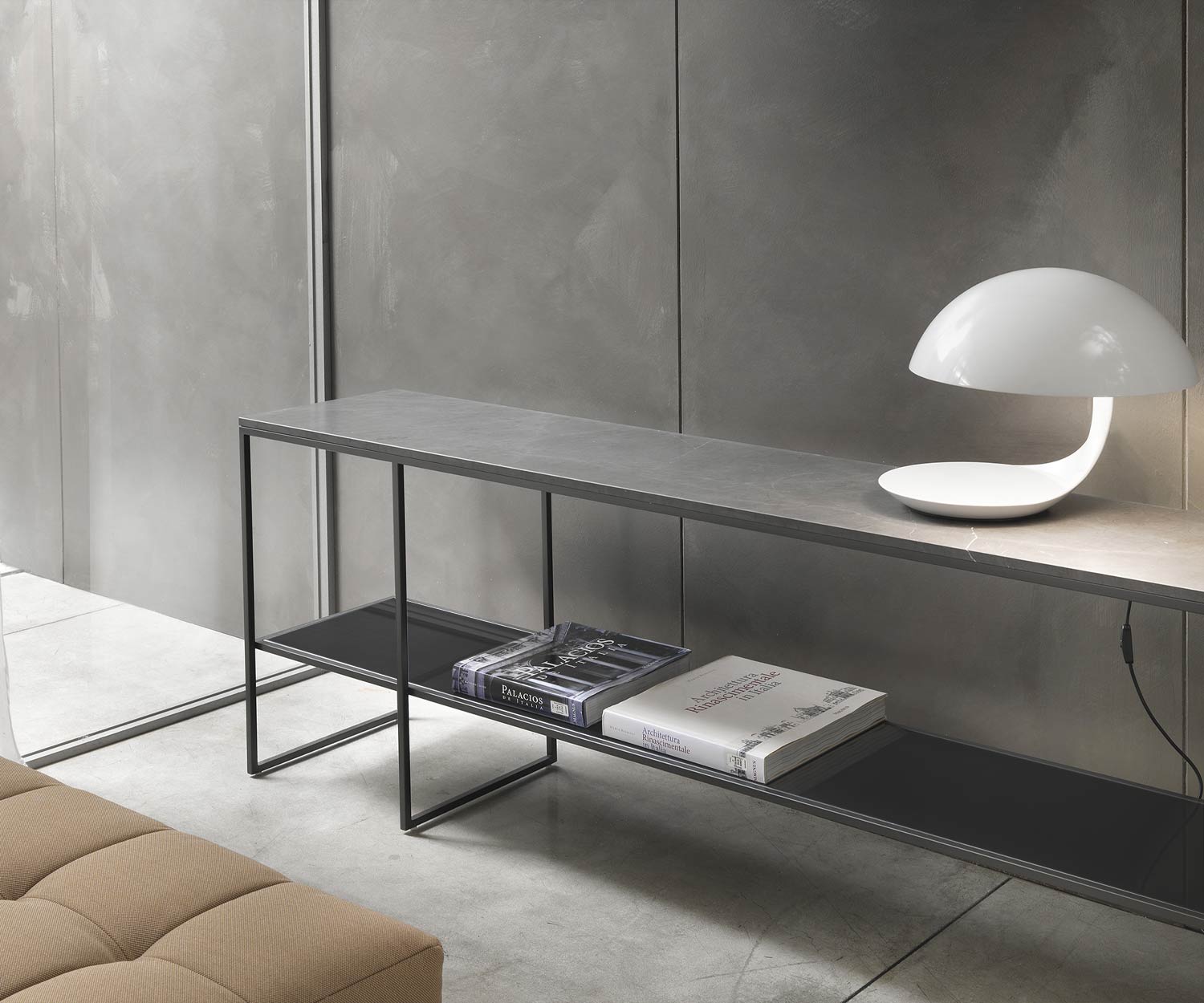 Hochwertige Marelli Konsole Frame Marmor Grau Tischplatte Glas Unterplatte Hochwertige Marelli Konsole Frame Marmor Grau Tischplatte Glas Unterplatte