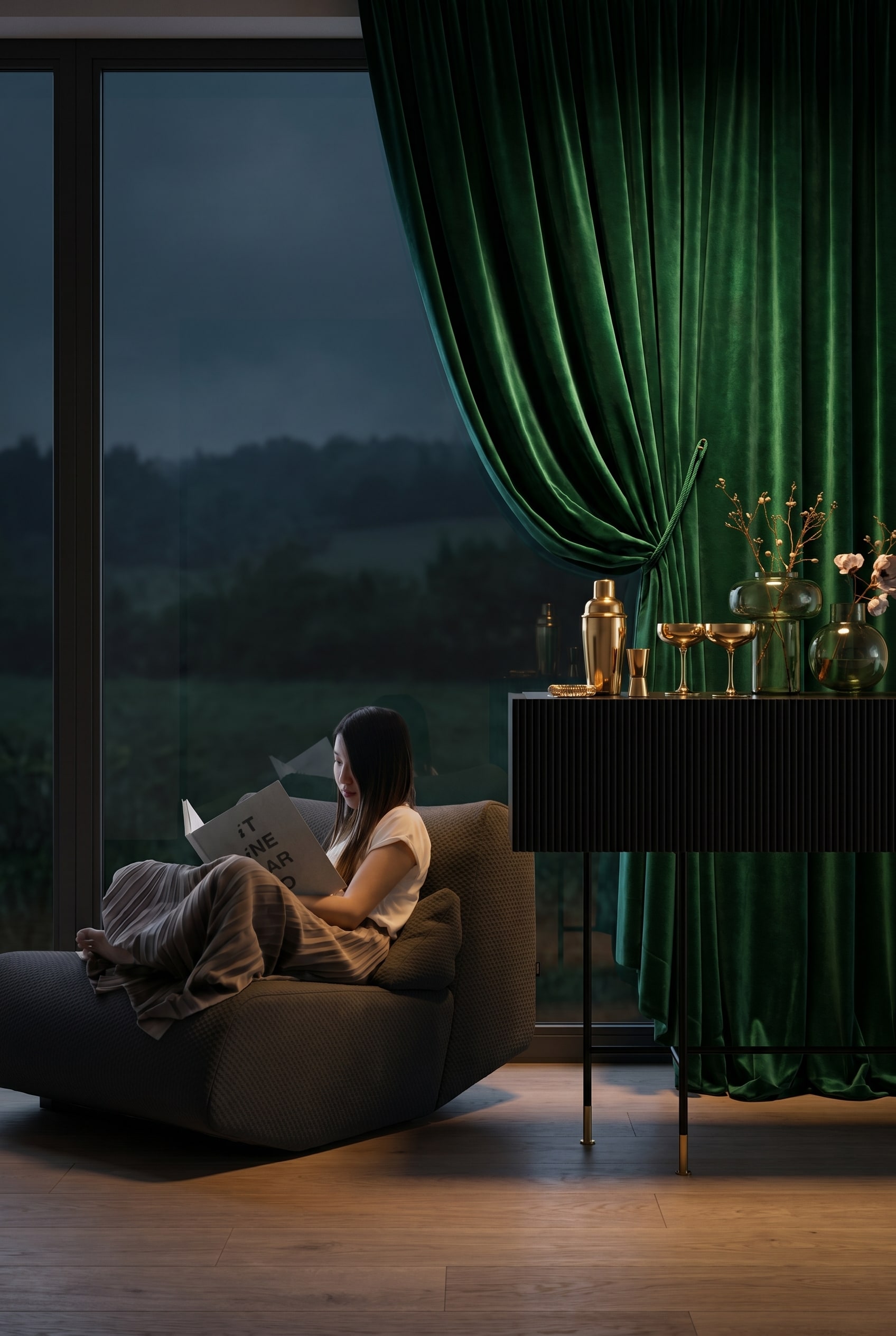 Élégant buffet de bar noir avec façade rainurée dans un salon luxueux avec de lourds rideaux en velours vert émeraude et de profonds coussins verts