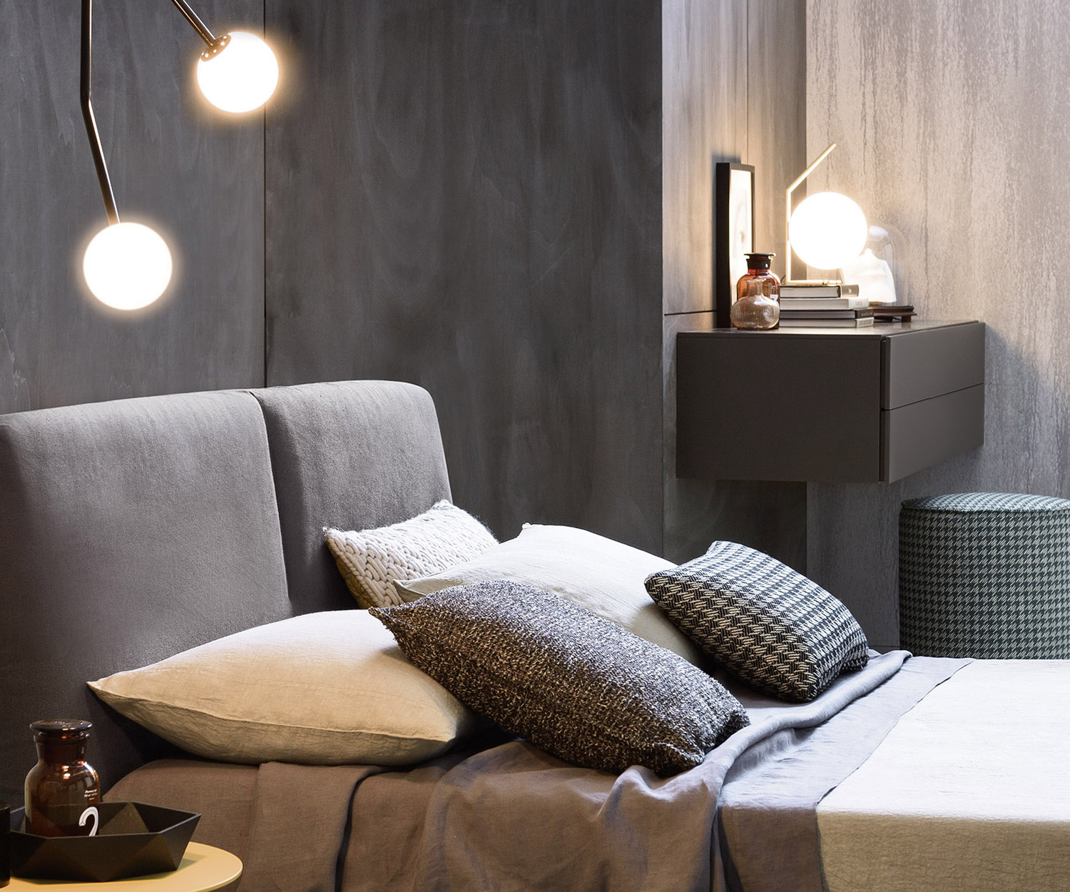 Commode suspendue Easy 2 de qualité supérieure Gris foncé mat Commode suspendue Easy 2 de qualité supérieure Gris foncé mat