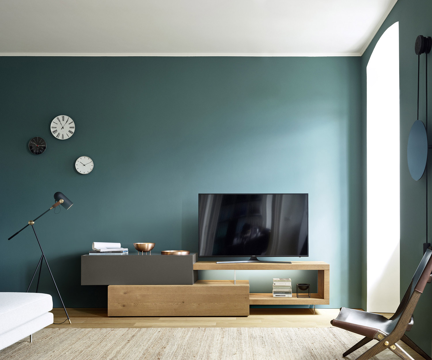 Exklusive Design TV Wohnwand Livitalia C32 in Grau Matt Design Lowboard für TV Fernseher offenes Fach Exklusive Design TV Wohnwand Livitalia C32 in Grau Matt Design Lowboard für TV Fernseher offenes Fach