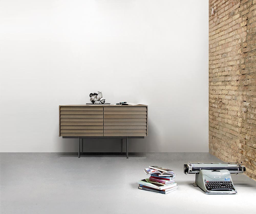 Punt Sideboard Sussex B 119,2 hohe Füße Eiche Grau Siena Punt Sideboard Sussex B 119,2 hohe Füße Eiche Grau Siena