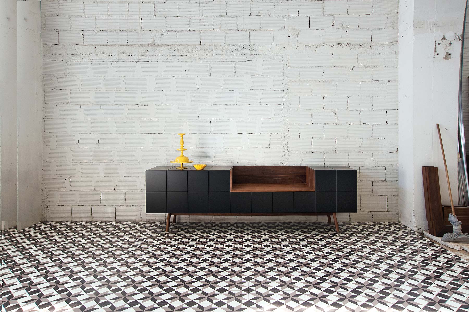 Buffet en noyer noir