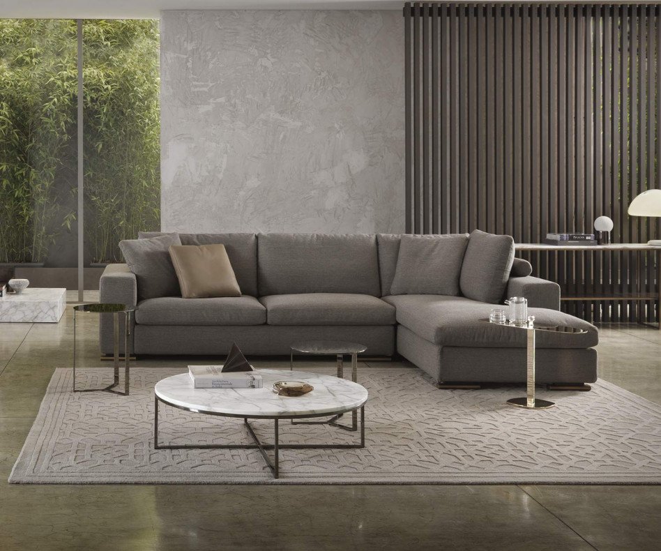 Das Marelli Sofa Jack ist ein beliebtes Möbel mit Chaiselongue aus Italien