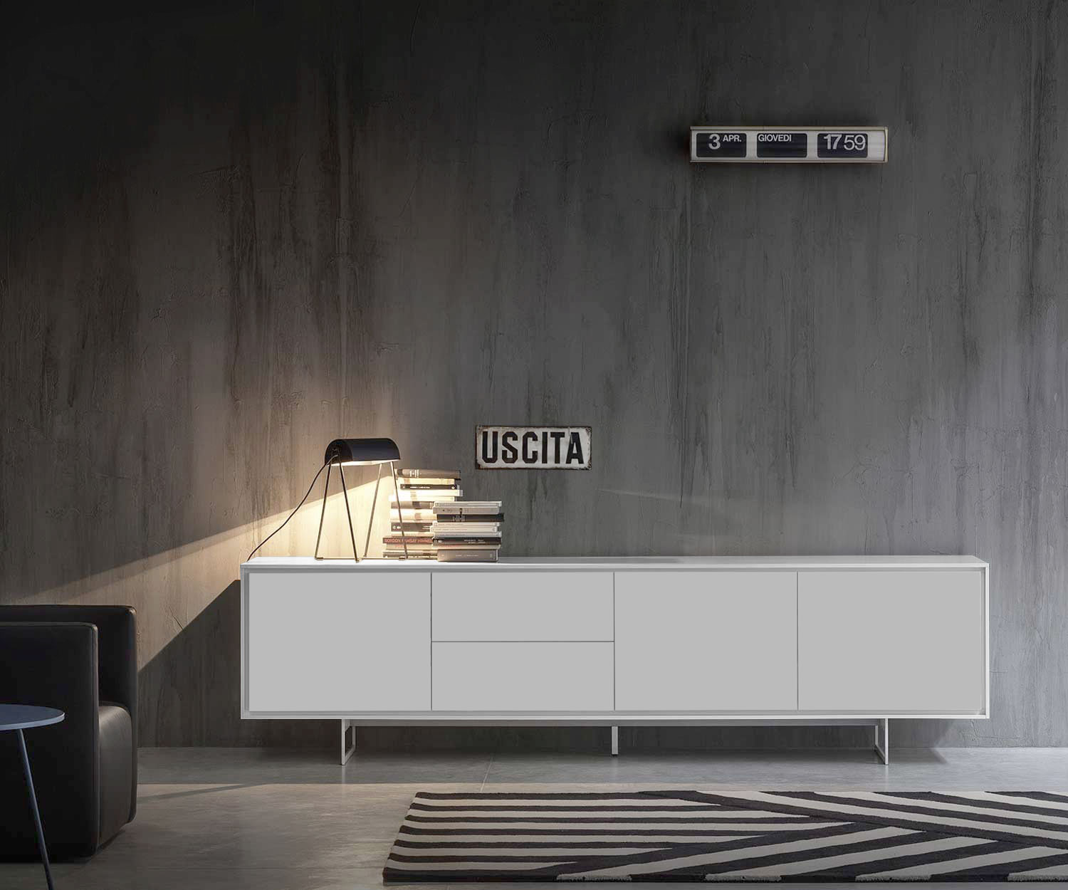 Exklusives Novamobili Design Sideboard Schatten 4 mit 3 Türen und 2 Schubladen in Weiß Exklusives Novamobili Design Sideboard Schatten 4 mit 3 Türen und 2 Schubladen in Weiß