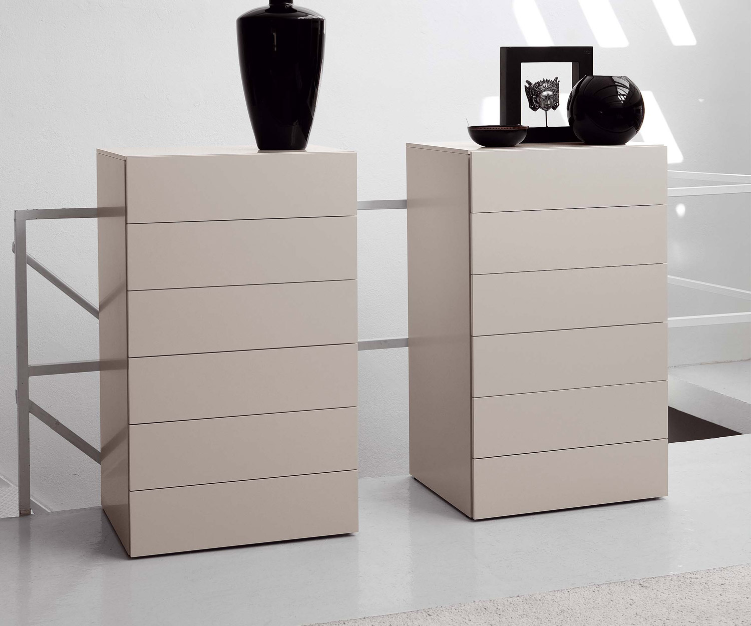 Novamobili Kommode Easy 6 Schubladen weiß glänzend B 54cm Novamobili Kommode Easy 6 Schubladen weiß glänzend B 54cm