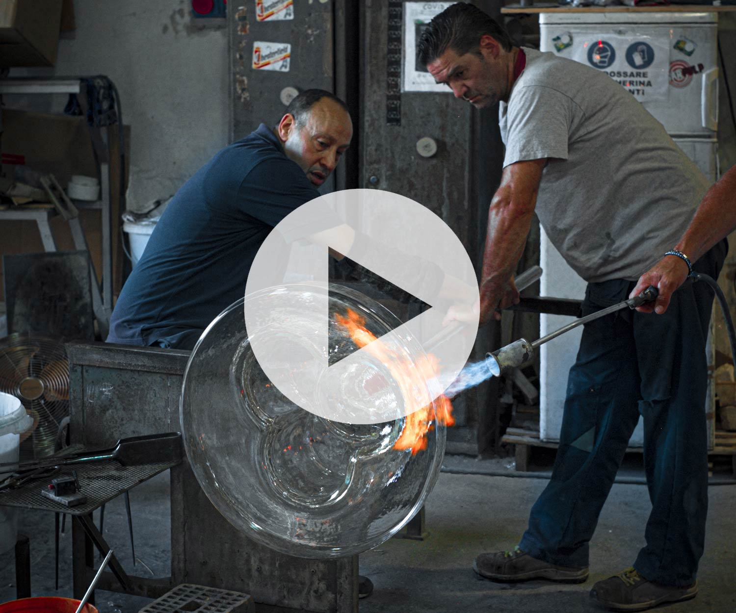 Miniforms Soda glastisch produktion1AL2534x1534 play Miniforms Soda glastisch produktion1AL2534x1534 play