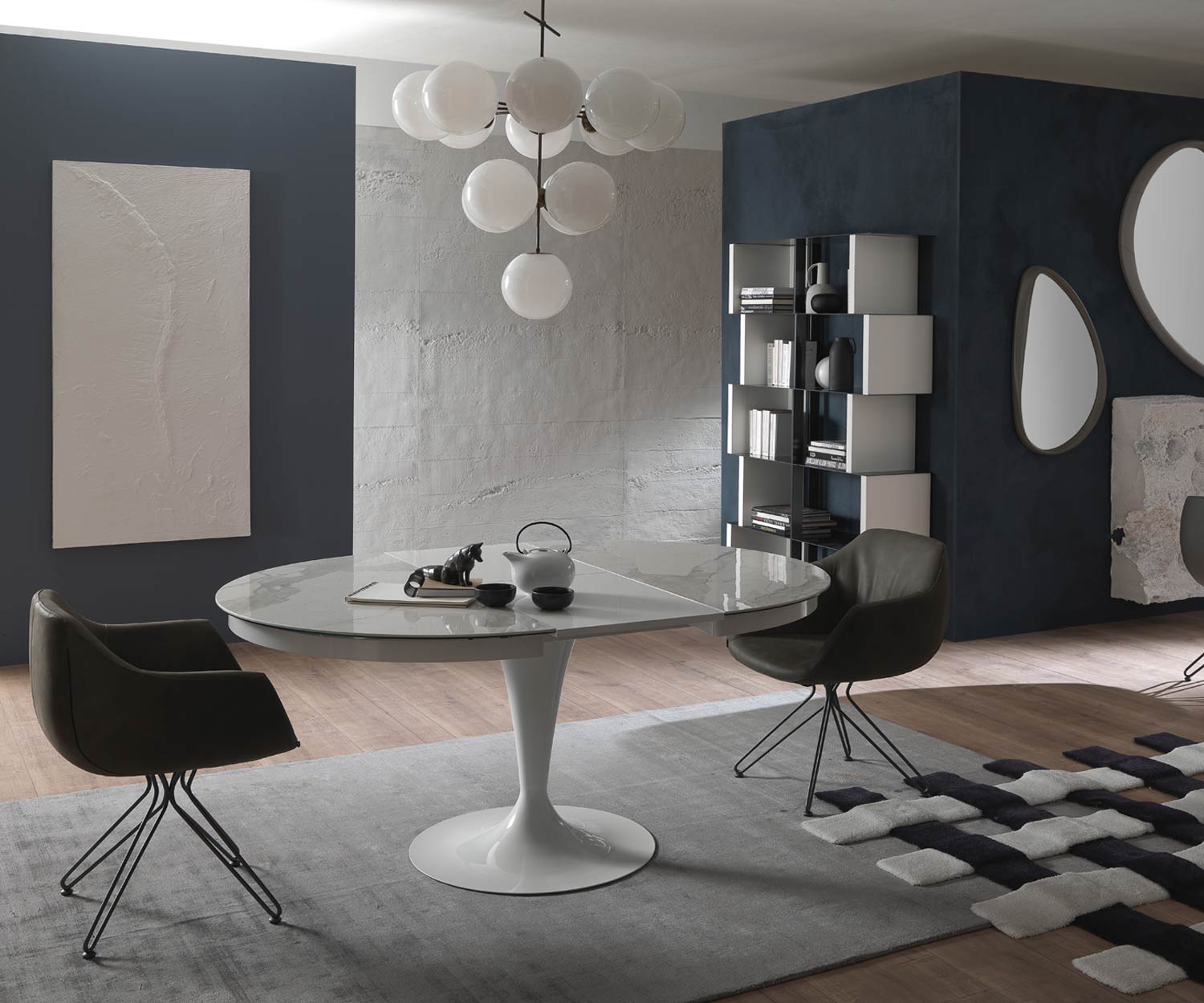 Table de salle à manger extensible Eclipse de Ozzio avec Calacatta Blanc Plateau de table en marbre Verre