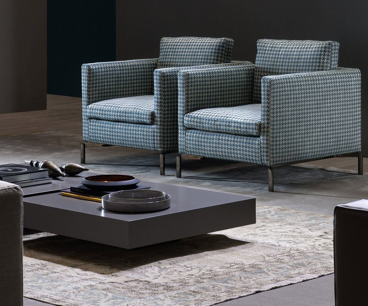 Design Couchtisch Schatten im Wohnzimmer in Schwarz Graphit Design Couchtisch Schatten im Wohnzimmer in Schwarz Graphit