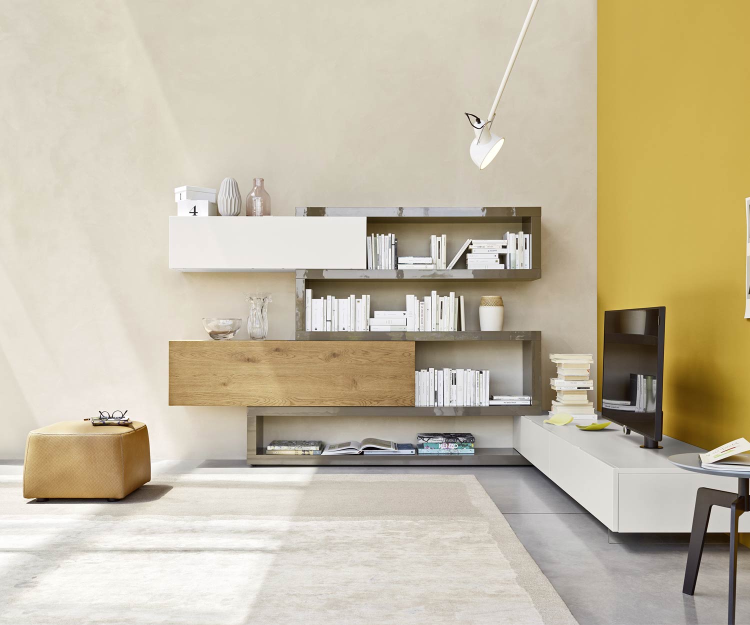 Livitalia Meuble d'angle design de haute qualité C29A avec TV design lowboard et armoires empilées Livitalia Meuble d'angle design de haute qualité C29A avec TV design lowboard et armoires empilées