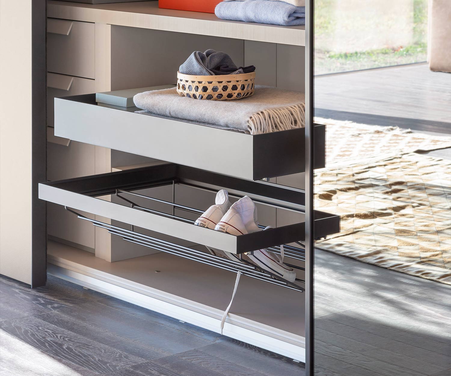 Novamobili Kleiderschrank Zubehör Armadi Schuhablage ausziehbar Novamobili Kleiderschrank Zubehör Armadi Schuhablage ausziehbar