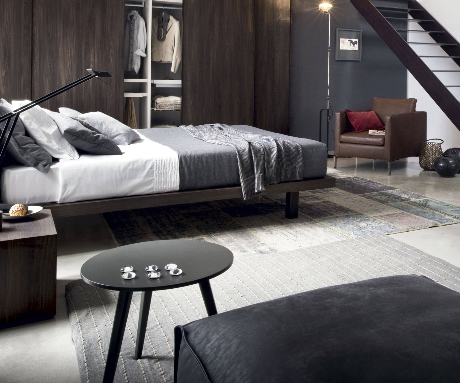 Novamobili Beistelltisch Trio im Schlafzimmer als Ablagemöglichkeit Novamobili Beistelltisch Trio im Schlafzimmer als Ablagemöglichkeit