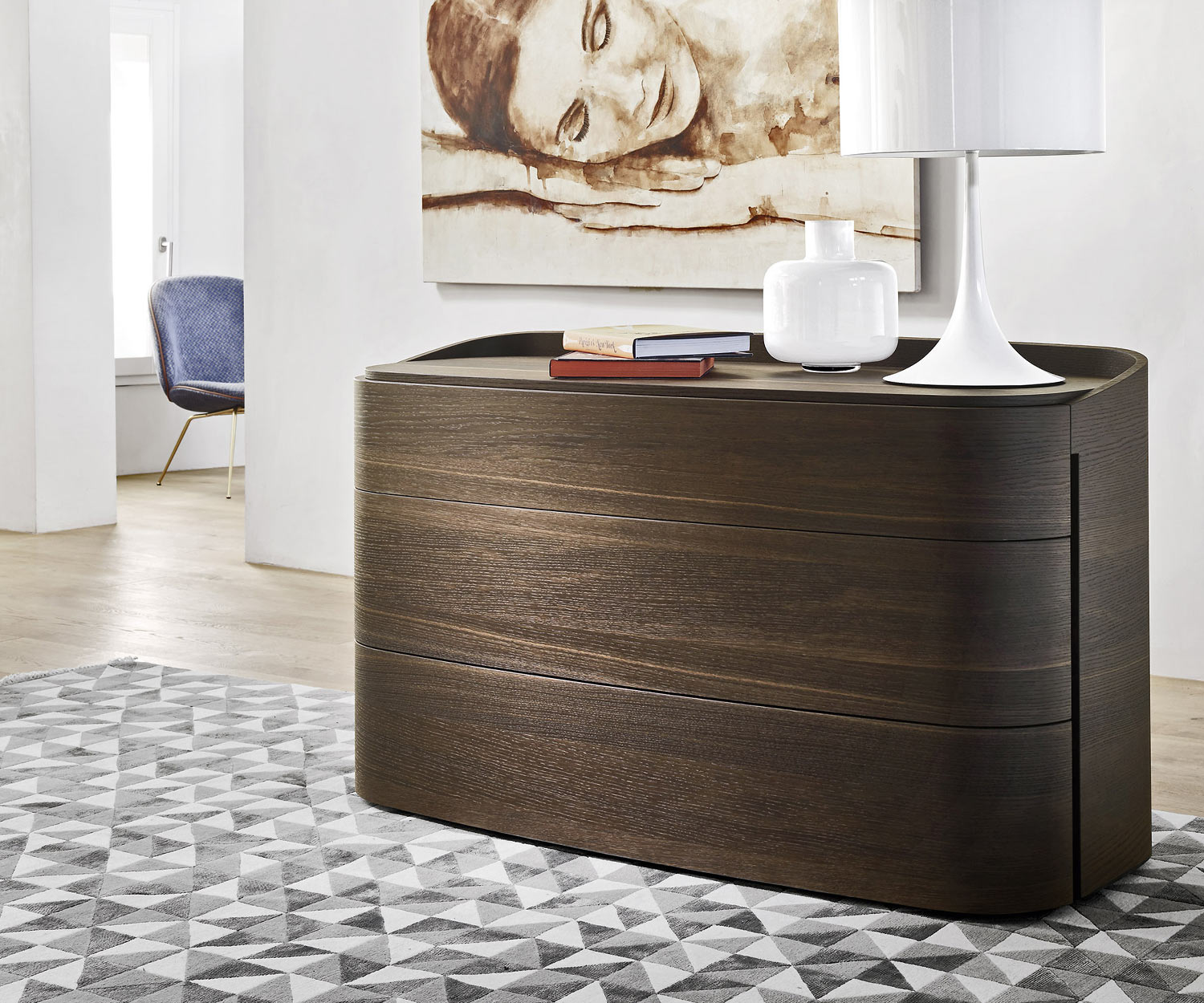 Exklusive Livitalia Design Holz Kommode Round mit rundem Kantenprofil in Eichenfurnier Exklusive Livitalia Design Holz Kommode Round mit rundem Kantenprofil in Eichenfurnier