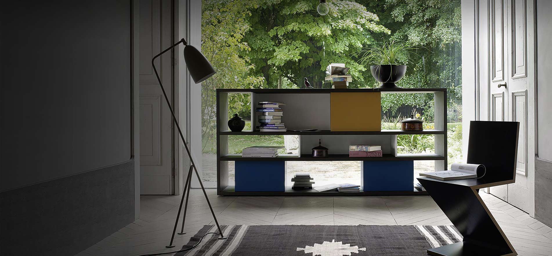 Étagères sur pied design Étagères sur pied design