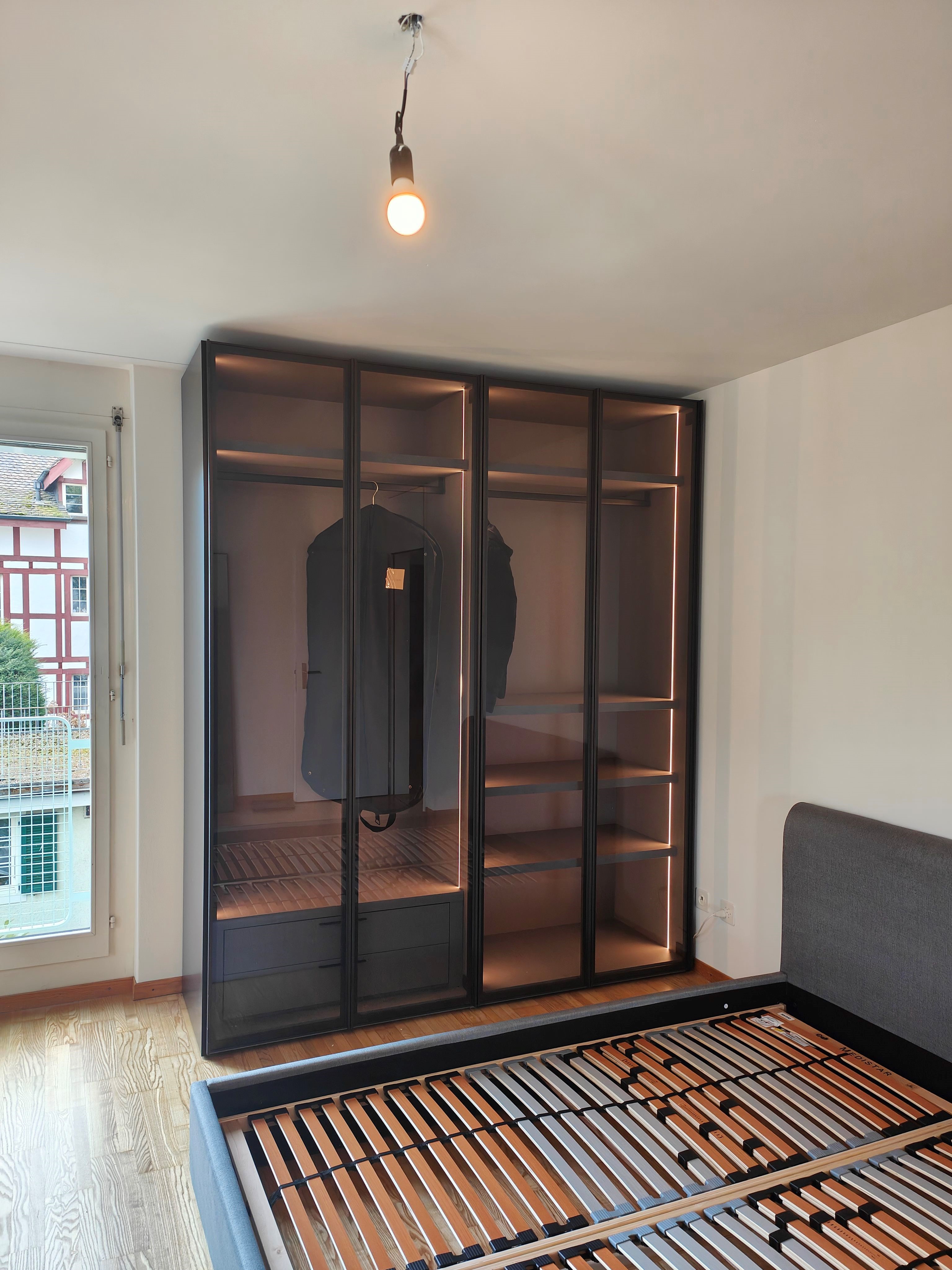 Novamobili Kleiderschrank Perry mit Innenausstattung Novamobili Kleiderschrank Perry mit Innenausstattung
