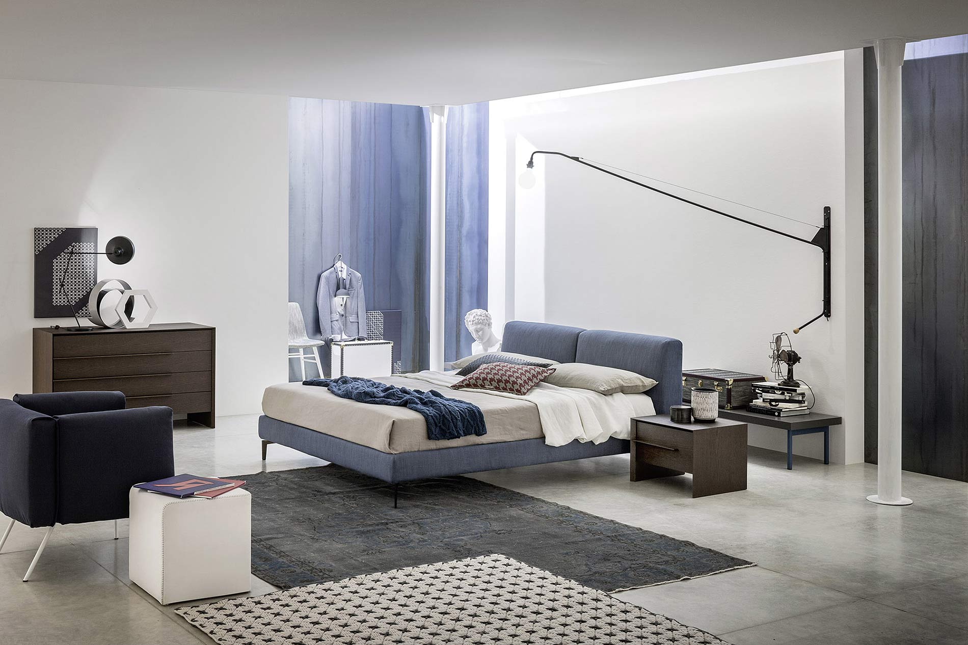 Lit rembourré design bleu