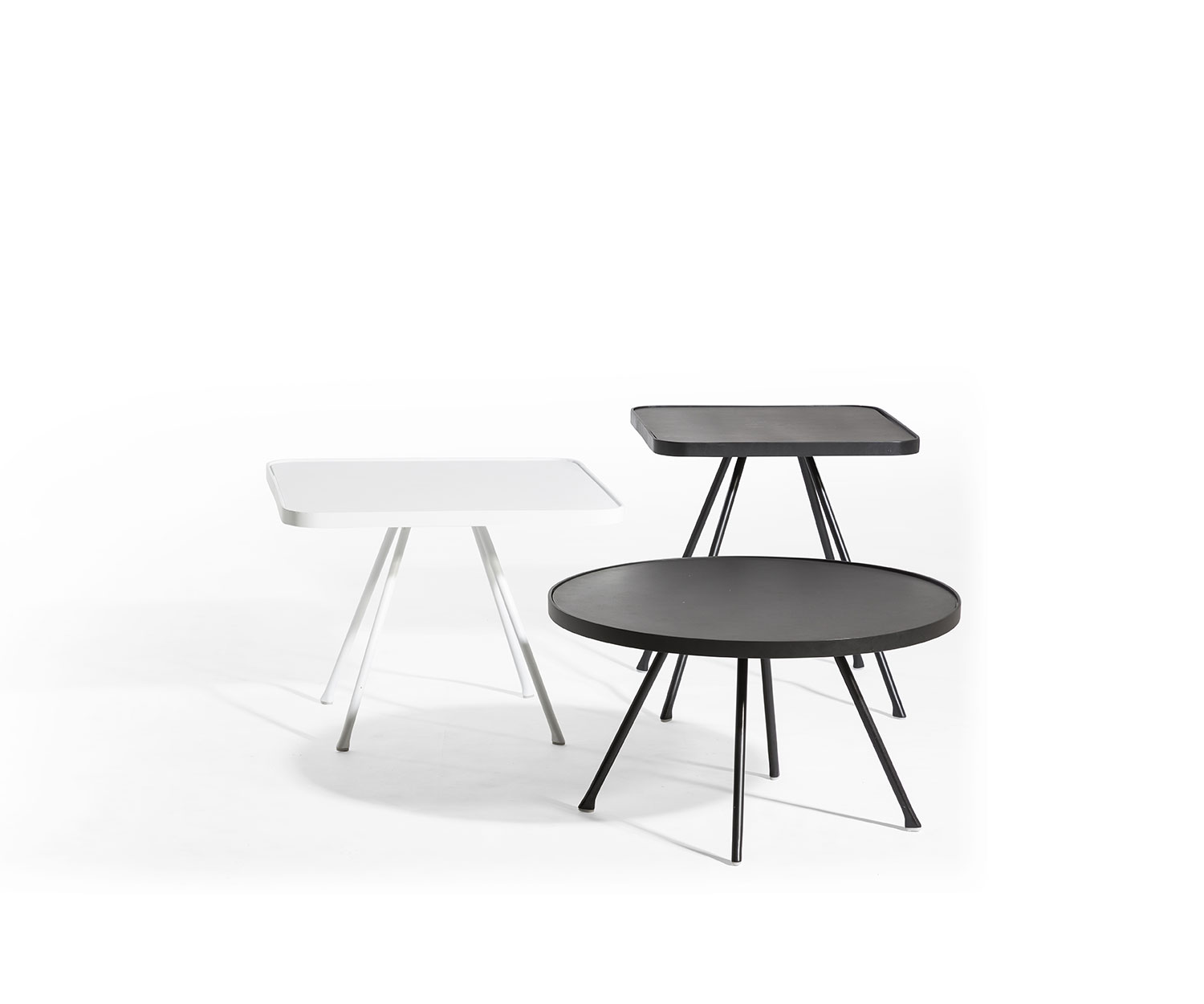 Oasiq Attol Aluminium Table d'appoint